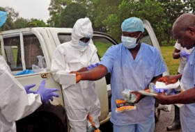 Dünya Ebolaya uduzur: 4447 ölü